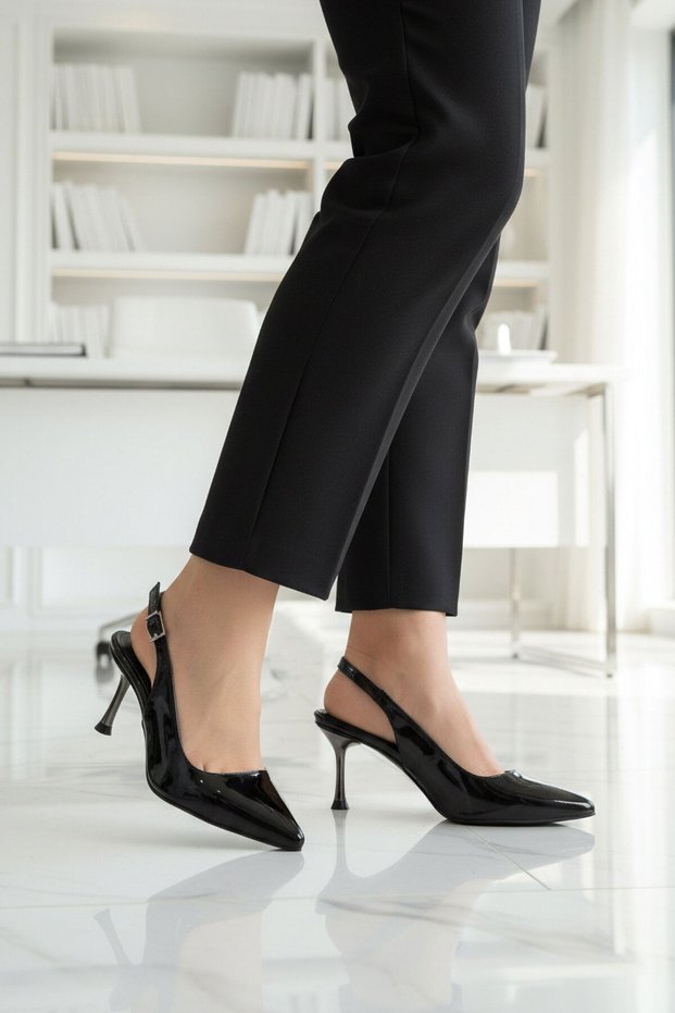 Wide Fit Black Patent Leather Stiletto Heel U Women's Evening Dress Shoes 653122 Z