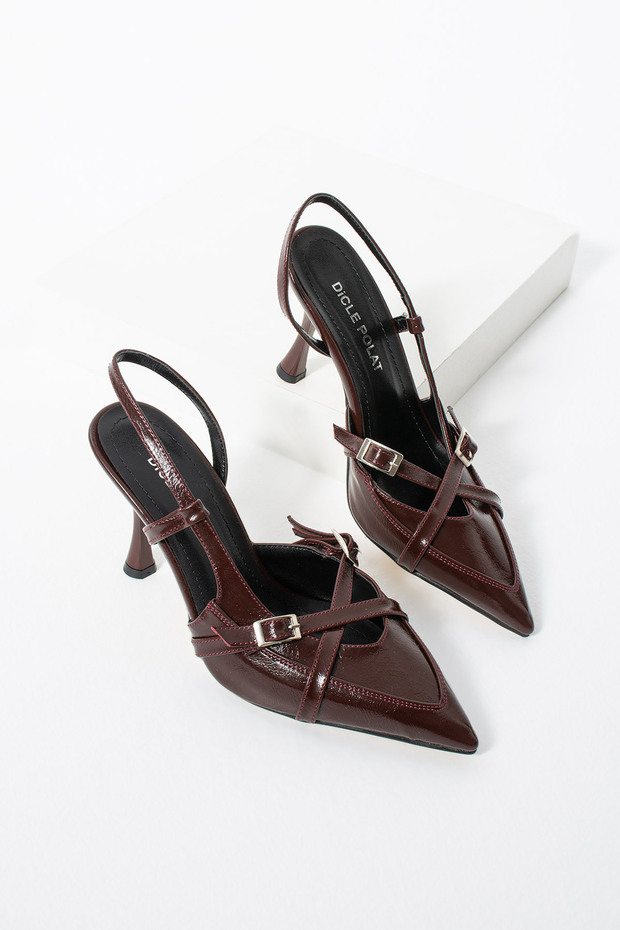 Women's Burgundy Wrinkled Patent Leather Pointed Toe Buckled Slingback Heeled Shoes