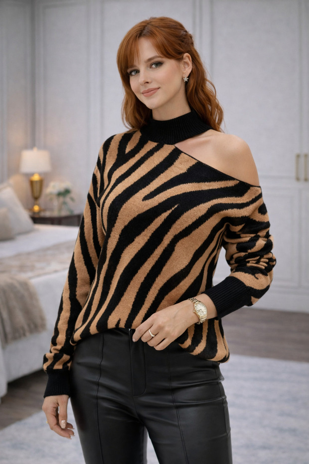 Women's Shoulder Detailed Patterned Knitwear Sweater (Color Options)