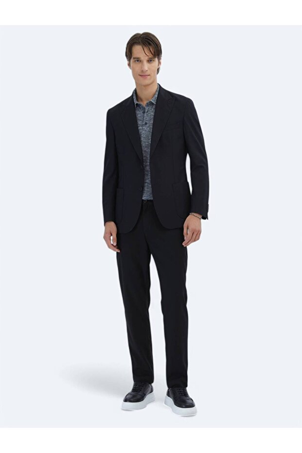 سترة سوداء منقوشة حديثة - 2