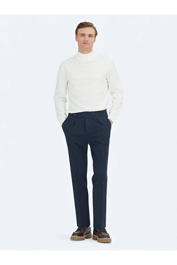 Navy Blue Woven Carrot Fit Casual Cotton Blended Pants