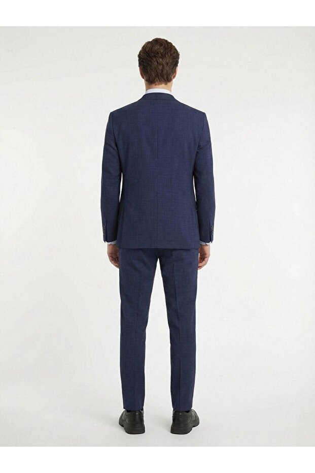 بدلة زرقاء سادة مصنوعة من الصوف بنسبة 100% - 5