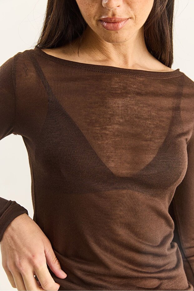 LUCCI Crew Neck Basic Transparent Top - 6