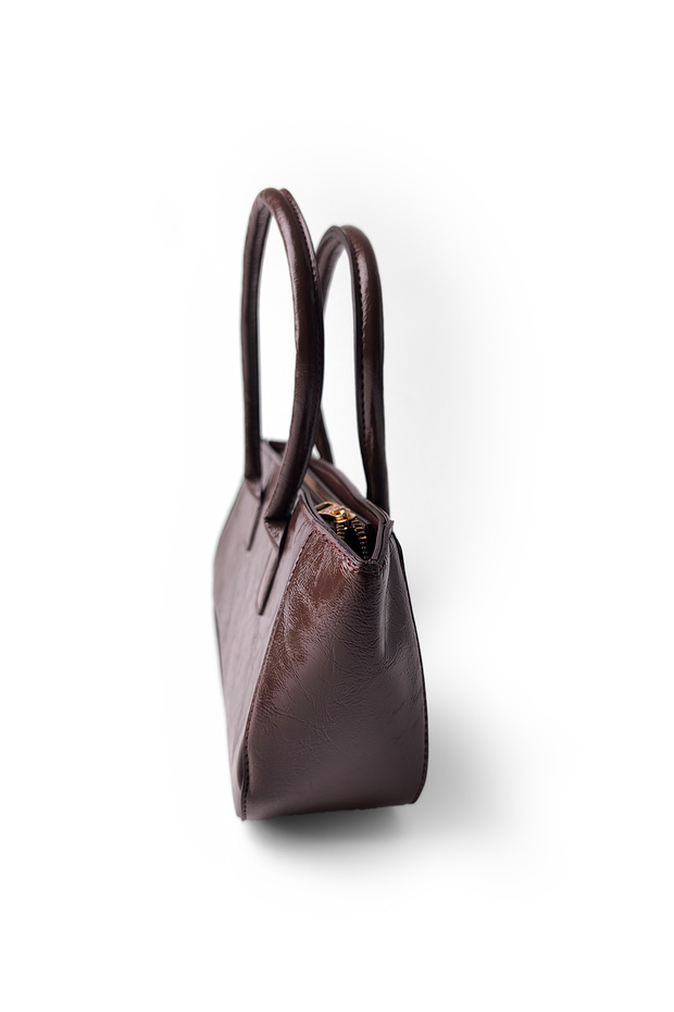 3032 حقيبة كتف مستطيلة الشكل باللون البني المر - 2