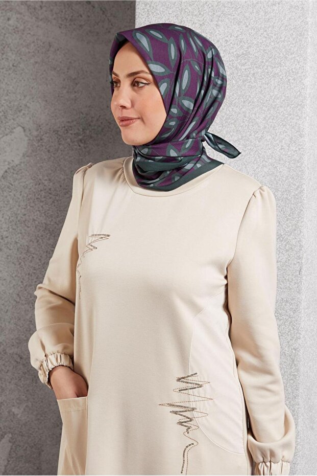 ألفينا وشاح منقوش 8508