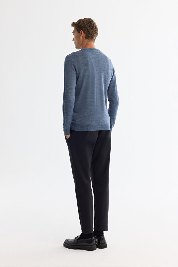 سترة أساسية مزخرفة باللون النيلي للرجال E 005110 - 5