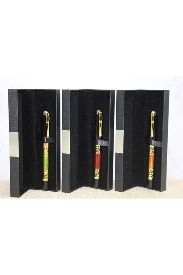 Boxed Single Ballpoint Pen Model 18 - 1