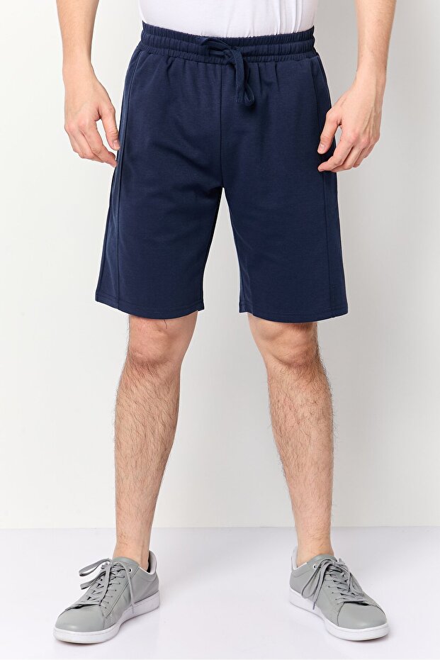 شورت رجالي سادة أساسي، أزرق داكن - 1