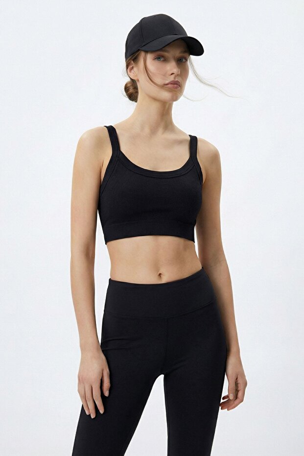 9010 بستير أسود بحمالات - 2