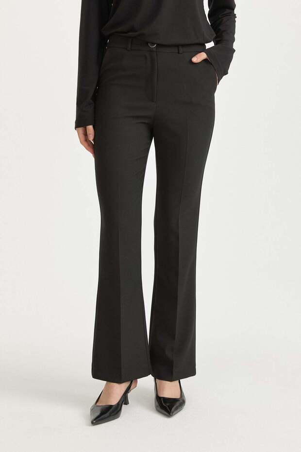 Ütü İzli İspanyol Paça Basic Pantolon Siyah - 2