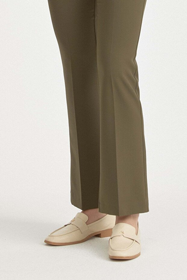 Ütü İzli İspanyol Paça Basic Pantolon Haki - 3