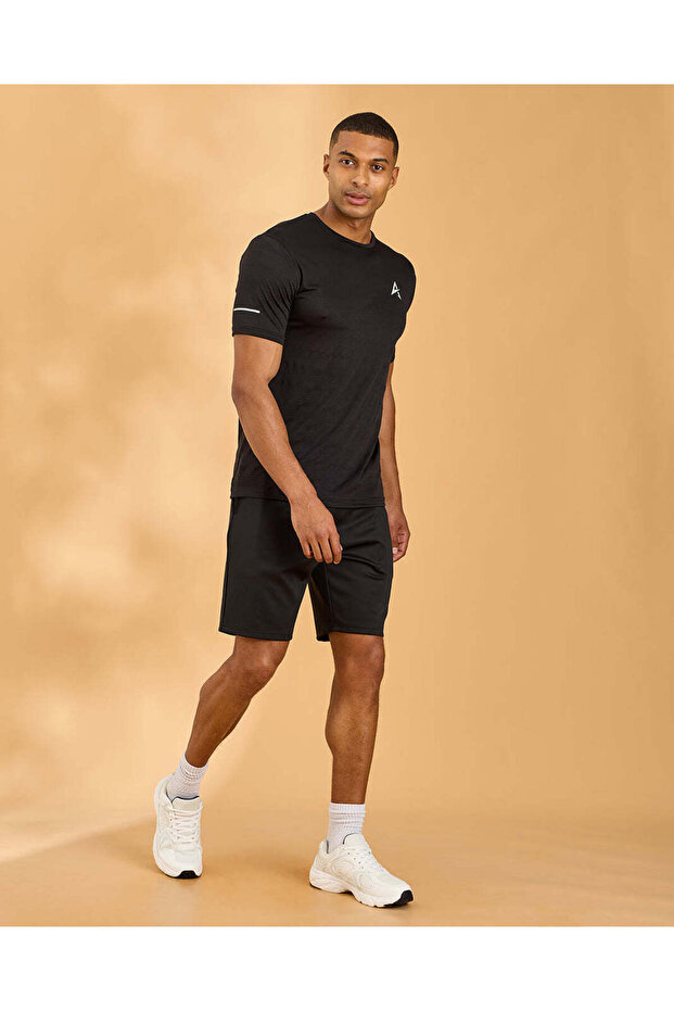 Men Black Basic Active T-Shirt - 2