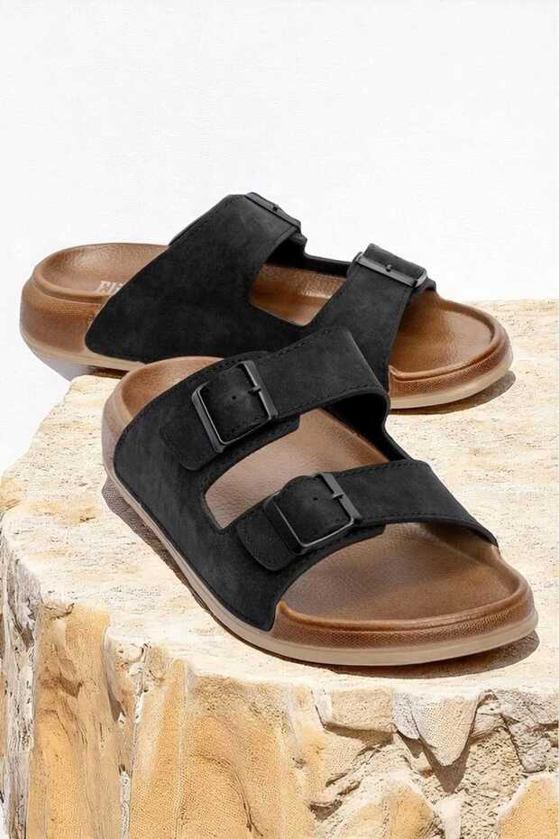 شباشب رجالية بمشبك مزدوج