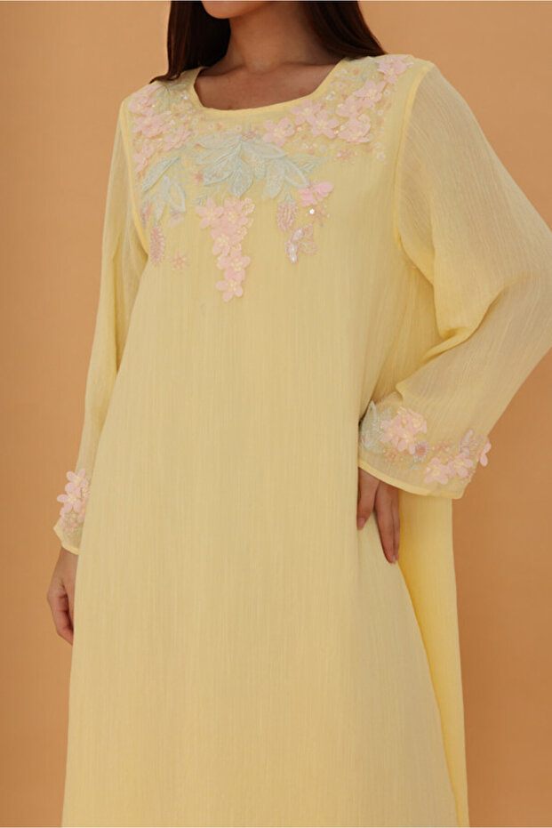 Butter Petal Jalabiya - 2