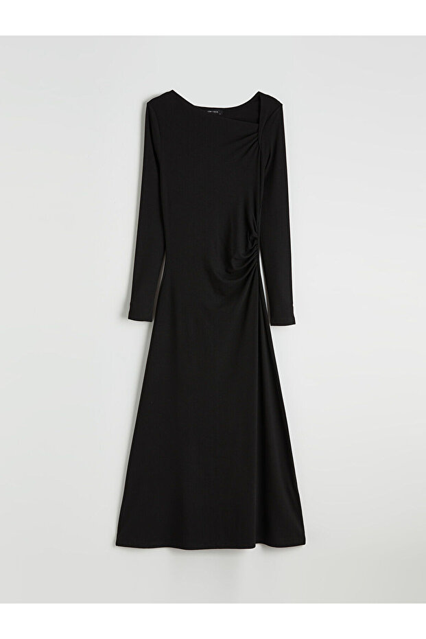 Kayık Yaka Ruched Dress (S6)