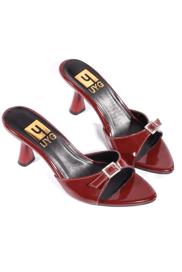 Katerin Seri Women's Burgundy Patent Leather Pointed Toe Stiletto Heel U Stone t Buckled Mule Shoes