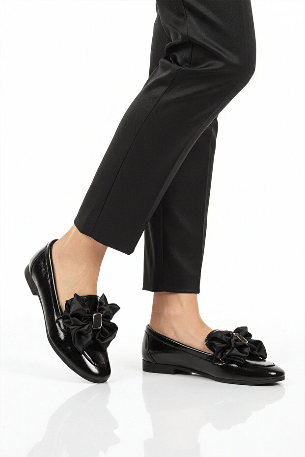 Black Bow Ribbon Women's Ballet Flats