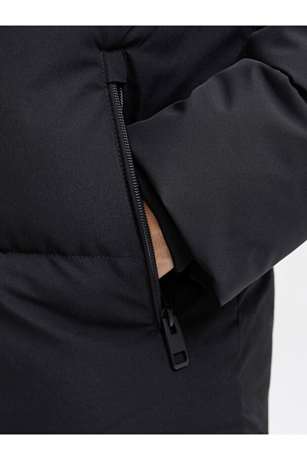 Black Solid Puffer Jacket - 6