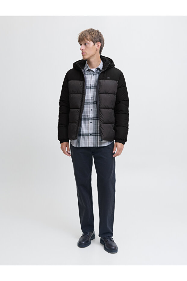 Grey Solid Puffer Jacket with Hood - 5