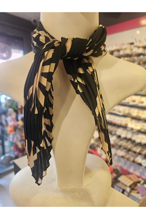 Pilise Silk Satin Scarf
