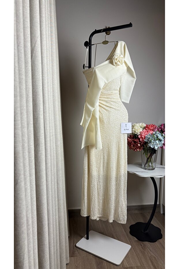 Dress - 5