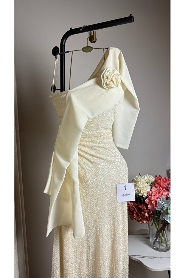 Dress - 1