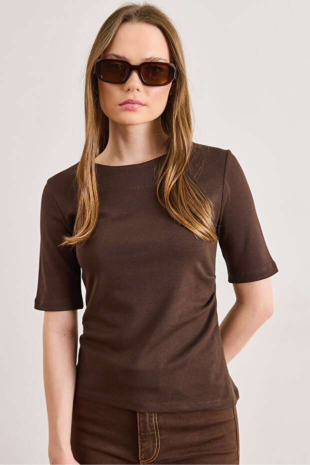 Women's Brown Three Quarter Sleeve Side Drape Cotton T-Shirt Tsh-19000945