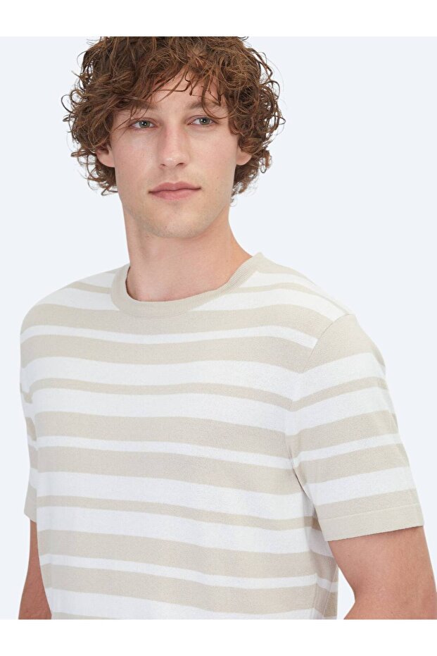 Μπεζ ριγέ πλεκτά - 3