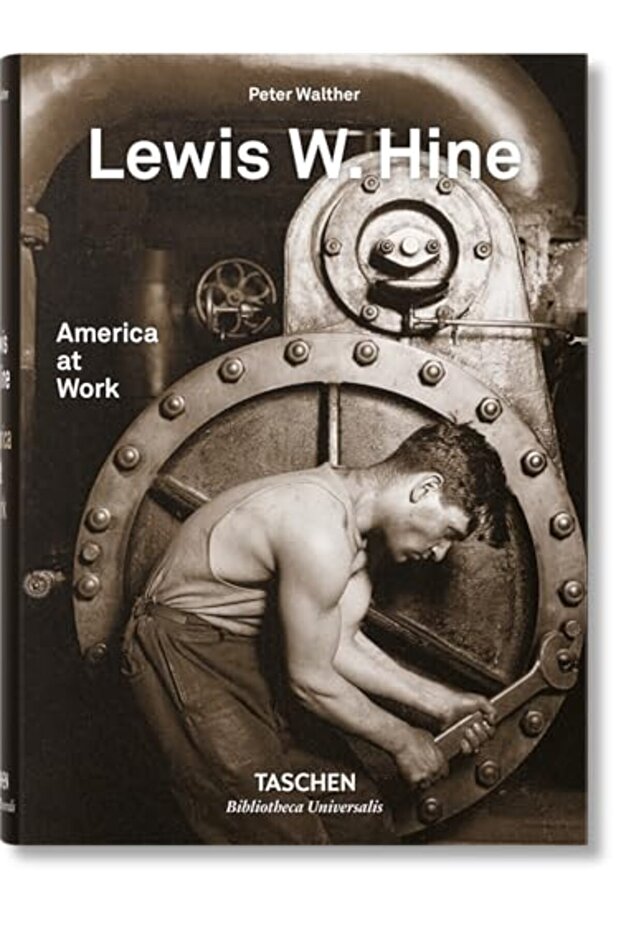 Lewis W. Hine. America at Work