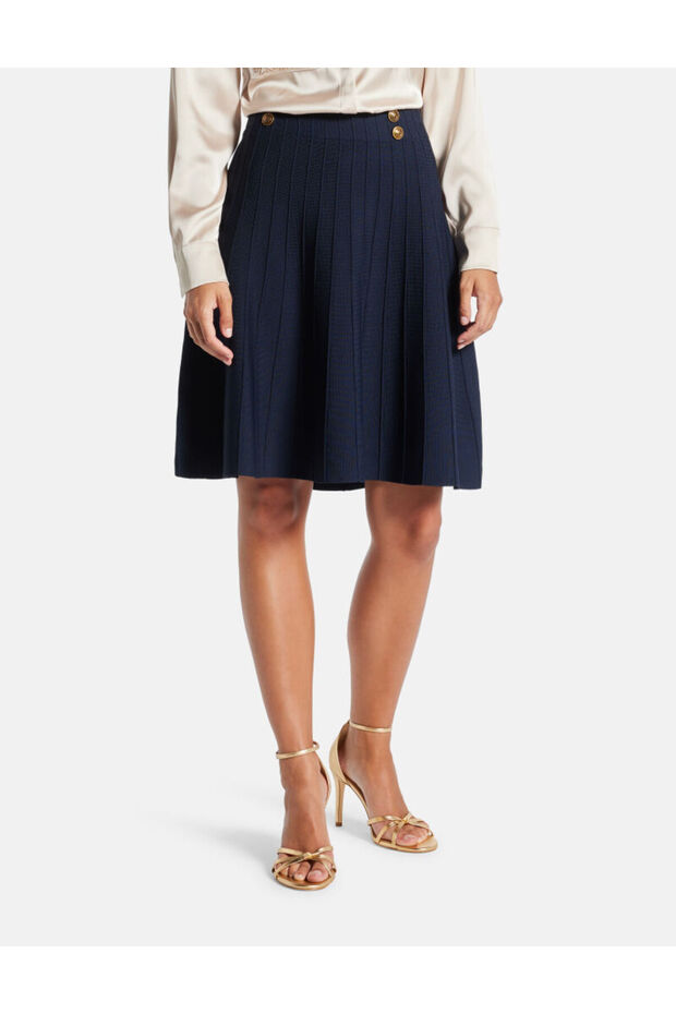 Pleated mini sweater skirt