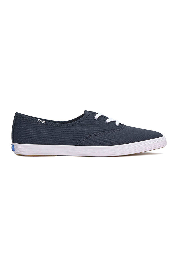 Women's Champion Point Low Canvas Casual Sneaker Navy