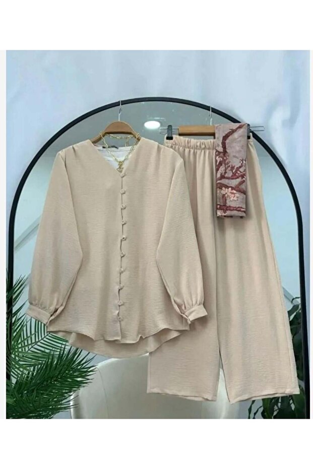 Women's Ayrobin Mini Buttoned Suit Beige
