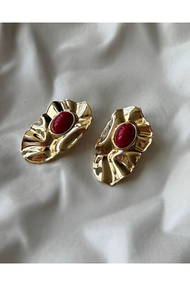 Curved Burgundy Detailed Earrings