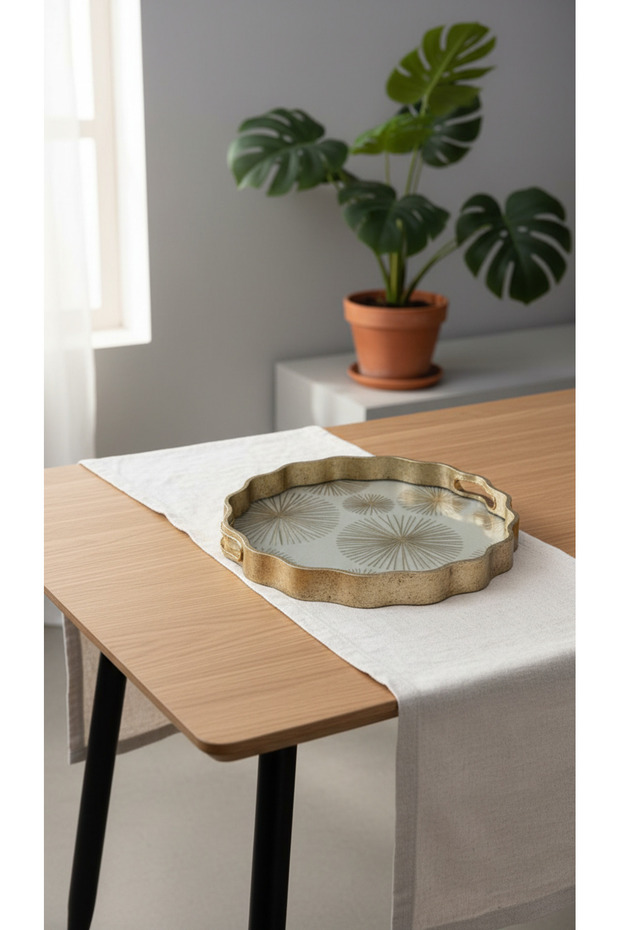 Versatile serving tray set with a unique design - 7