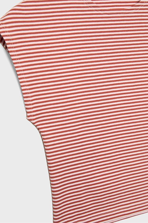 Çizgili mini kollu basic t-shirt - 8