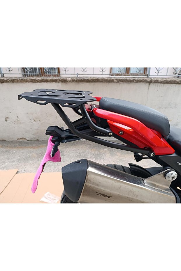 TRK 702X ARKA ÇANTA DEMİRİ