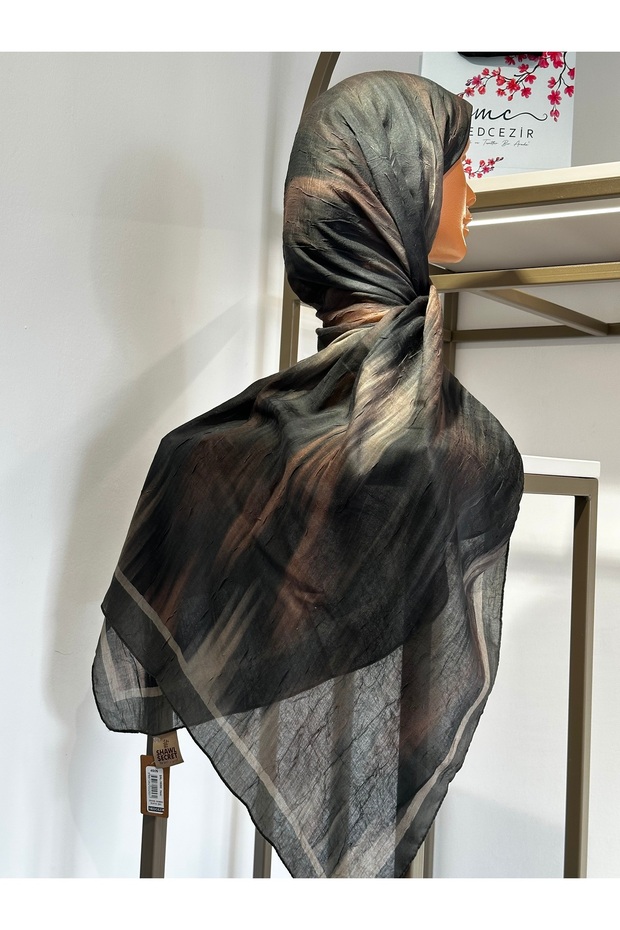 شال من الخيزران منقوش