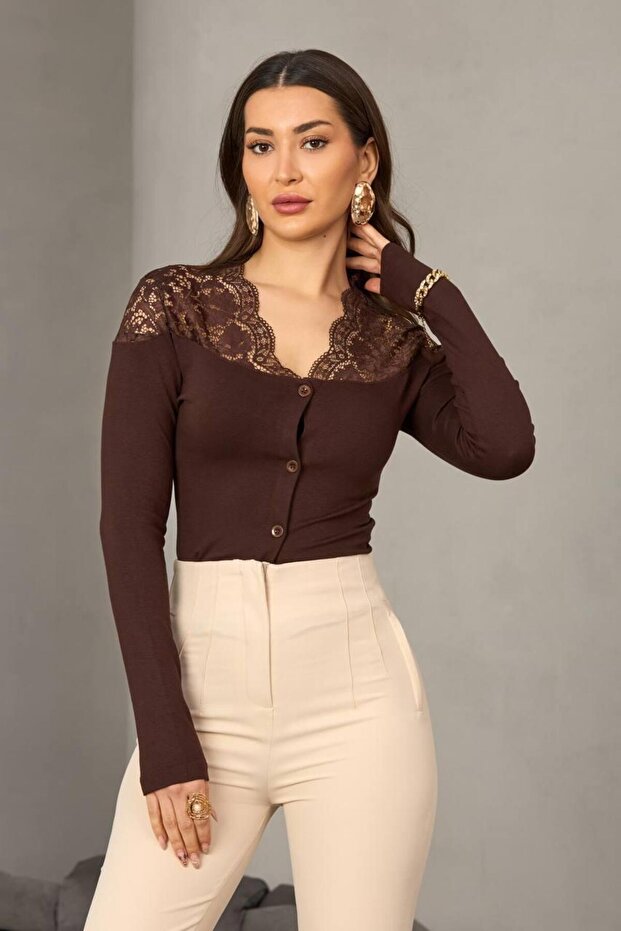 Lace piece cardigan blouse coffee