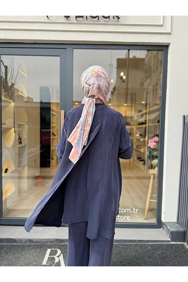 39208 منقوش طقم نسائي باللون الأزرق الداكن - 6