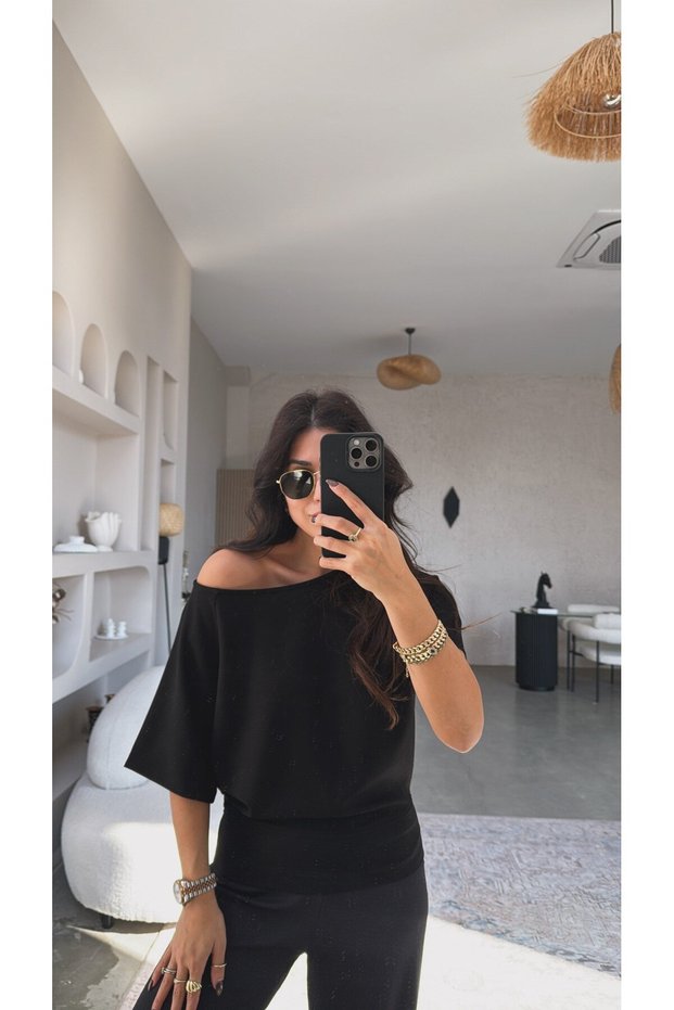 Black Off-Shoulder Short Sleeve Modal Blouse