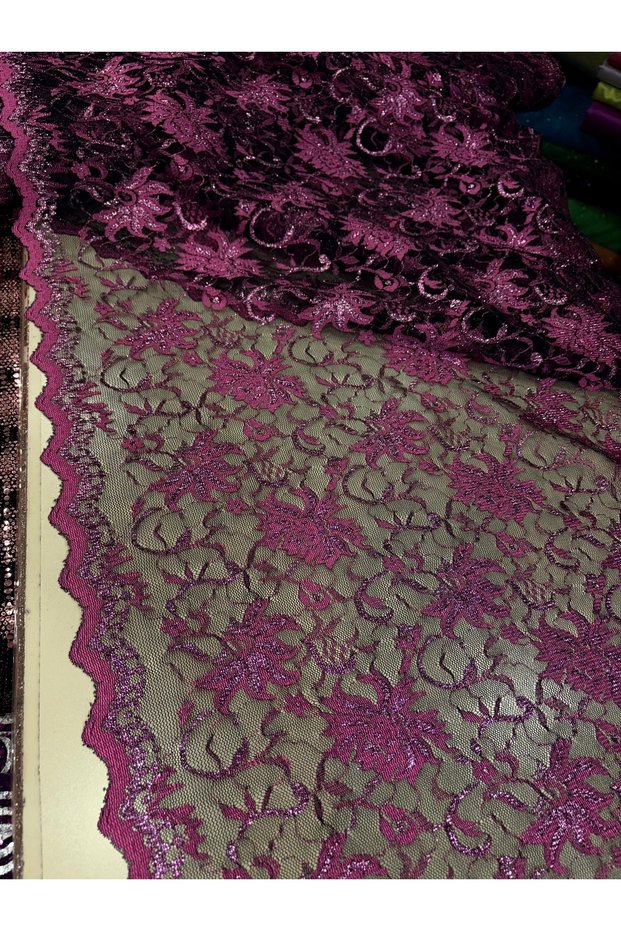 Si̇mli̇ Da Lace Umaş