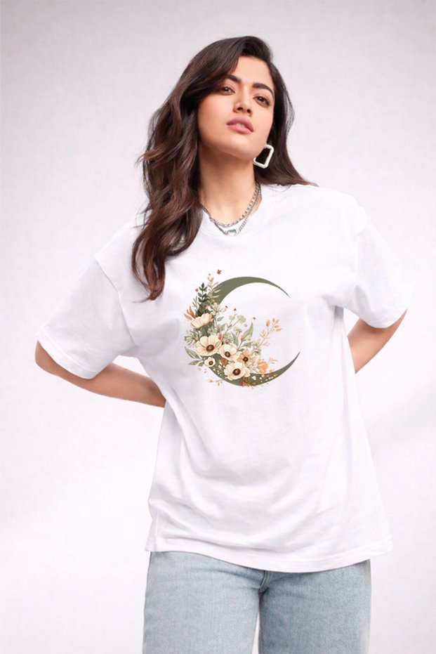 Women's Printed Detail Oversize Bol Cut T-Shirt with Cycling Neck