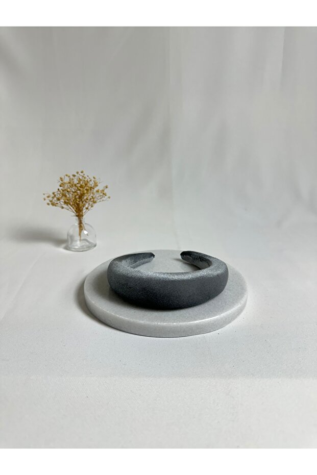 Gray Thick Curved Velvet Crown Hair Band