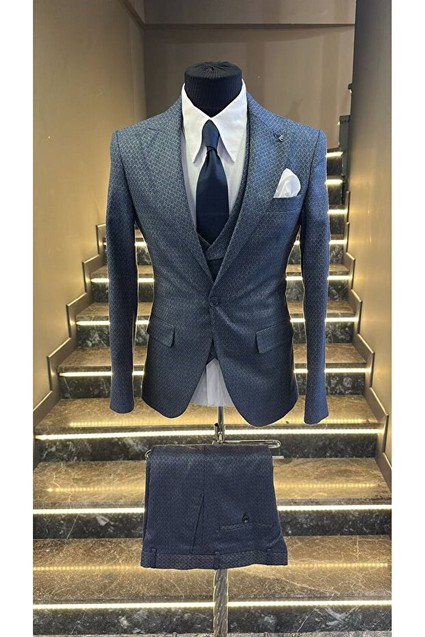 YELEKLİ TAKIM ELBİSE - 1