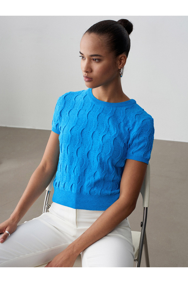 10788 Crew Neck Textured Knitwear Blouse-Turquoise