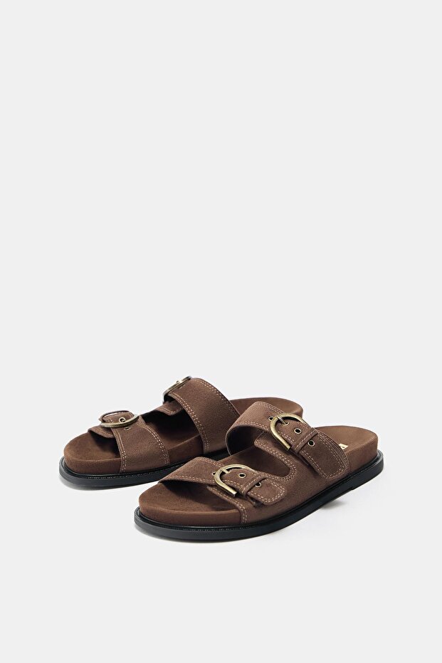 Buckle sandals - 4
