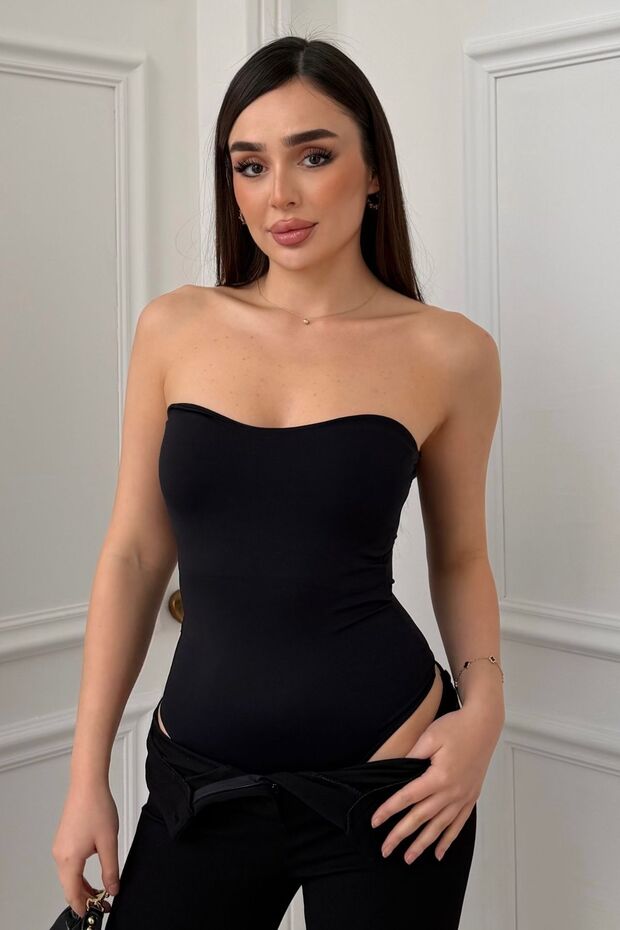 بدلة نسائية سوداء من ستابليز
