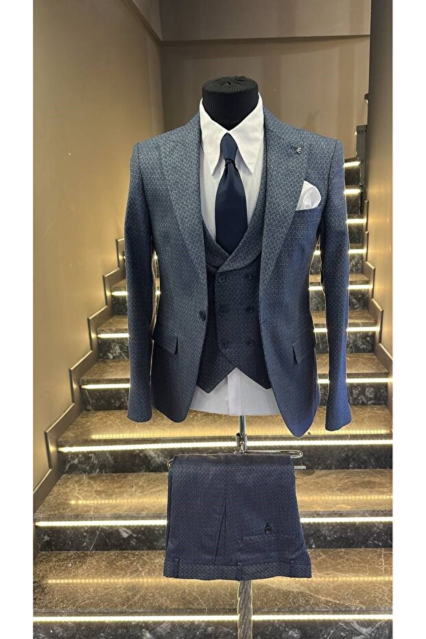 YELEKLİ TAKIM ELBİSE - 2