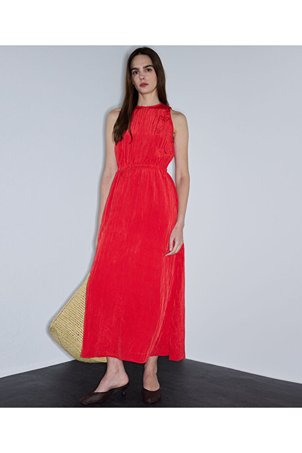 Kırışık efektli midi elbise - 1