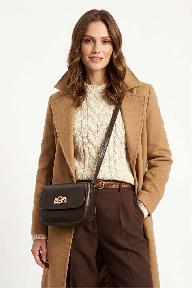Clim635C Women's Shoulder Bag Brown